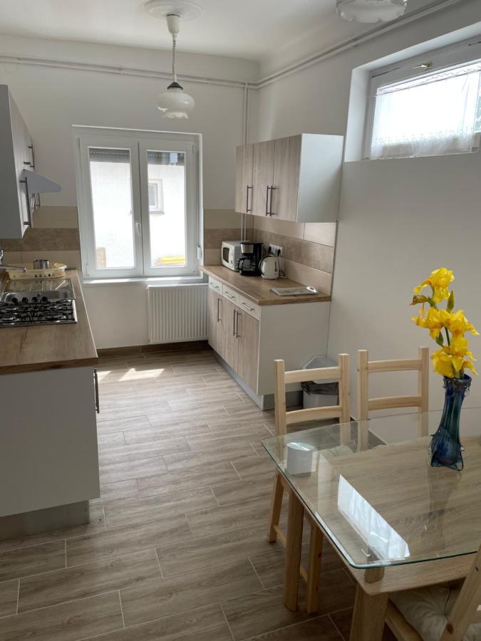 Pingvin Cukraszda Apartman Balatonmáriafürdő Exterior foto